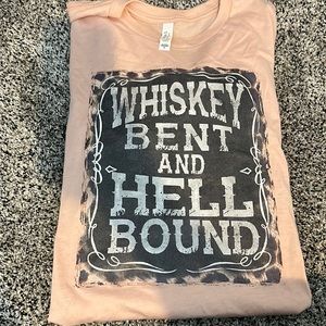 XL never worn graphic short sleeve top